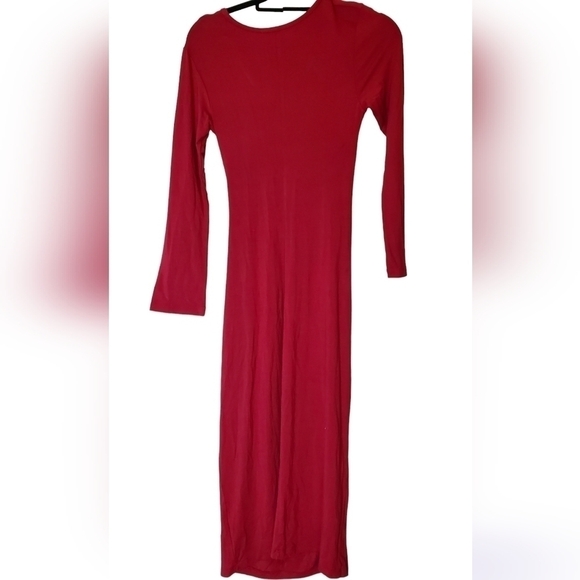 OE. Size small Form Fitting Midi Dress in Dark Pink Red NWT by Fraiche by J - Picture 2 of 6